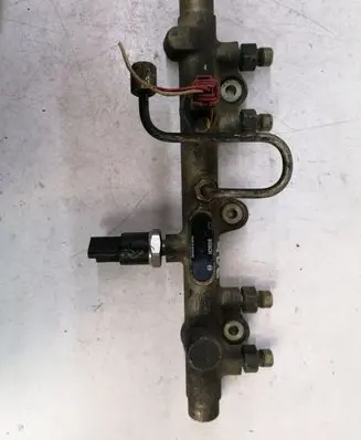 Peugeot 406 Fuel main line pipe 0445214010 0281002283 96812004160