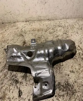 Volvo XC40 Other exhaust manifold parts 31361957