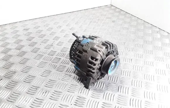 Audi A6 S6 C5 4B Generator/alternator