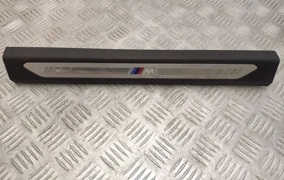 BMW X5 G05 Front sill trim cover 51437434239 7434239