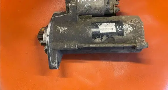 Nissan Pathfinder R51 Starter motor 23300EB300