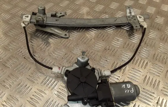 Nissan Primera Rear door window regulator with motor 400601T5 112443