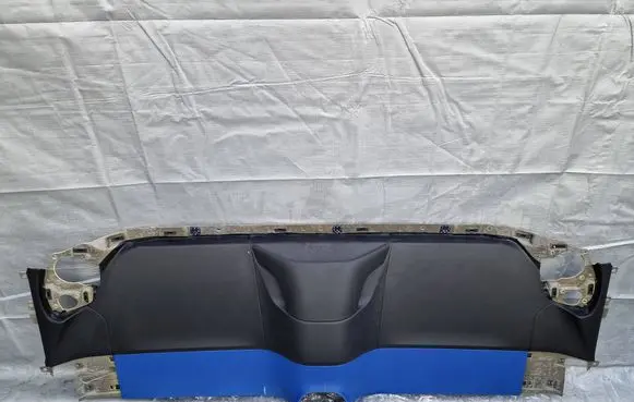Ferrari SF90 Stradale Tailgate/trunk side cover trim 000984048