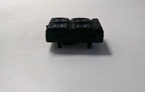 Ford Mondeo Mk III Electric window control switch 03163452 1S7T14A132BE