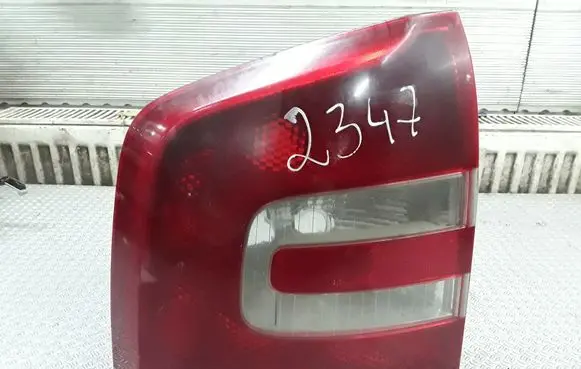 Skoda Octavia Mk2 (1Z) Rear/tail lights 1Z9945095