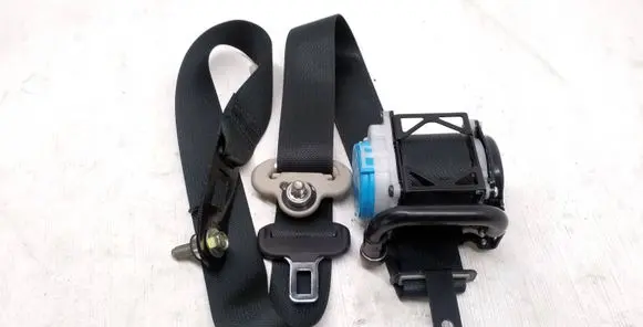 Mazda CX-5 Front seatbelt TKAH2EH941