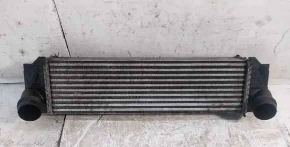 BMW 5 F10 F11 Intercooler radiator 1751780562906