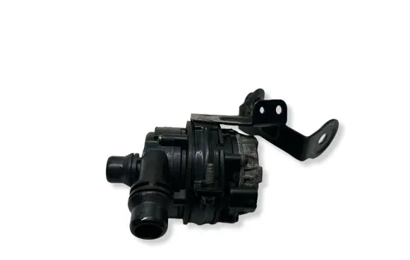 Mercedes-Benz E W213 Electric auxiliary coolant/water pump A0005002685