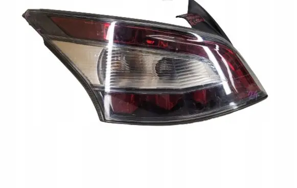 Nissan Maxima A35 Rear/tail lights