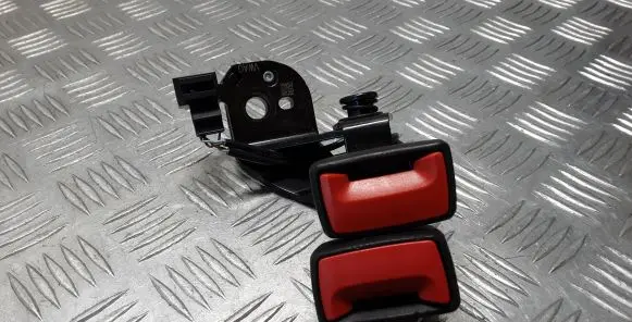 Audi A6 S6 C8 4K Middle seatbelt buckle (rear) 4KD857739MNB
