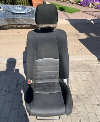 Mazda CX-3 Front driver seat 