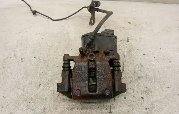 Volvo XC60 Rear brake caliper