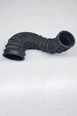 Volvo S60 Intercooler hose/pipe 08634148