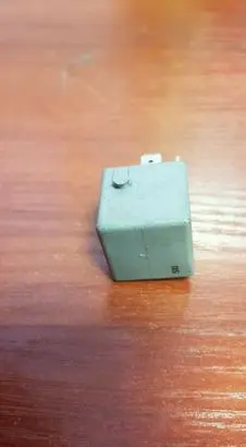 Mercedes-Benz A W169 Other relay 0025422619