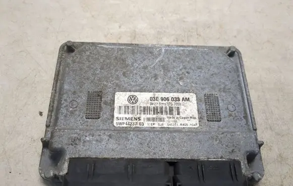 Seat Ibiza III (6L) Engine control unit/module 03E906033AM 3PG7003 5WP4423703