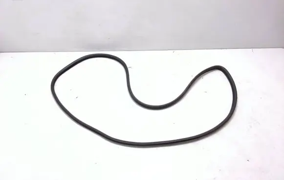 Volvo XC90 Front door rubber seal