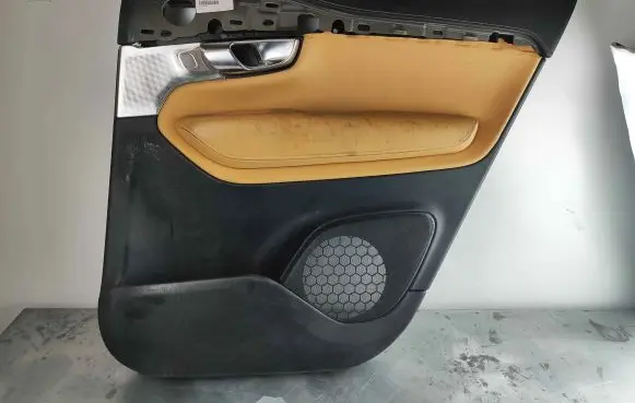 Volvo XC90 Rear door card panel trim 31490411 39828514