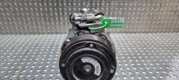 BMW 7 F01 F02 F03 F04 Air conditioning (A/C) compressor (pump) S26378972 9217868