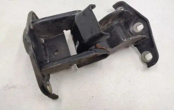 Renault Trafic II (X83) Loading door lower hinge 