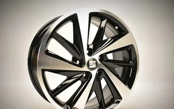 Seat Leon (5F) R18 alloy rim 5F0601025E