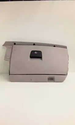 Volvo V50 Glove box 8626141