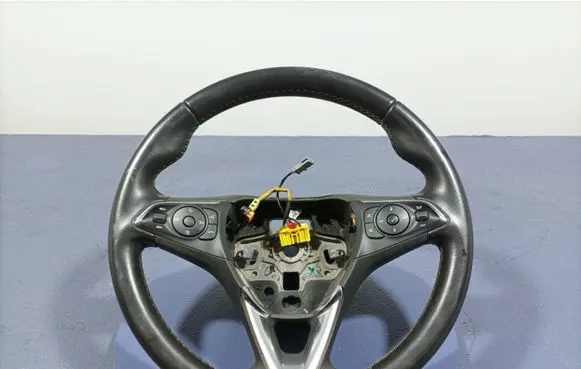 Opel Insignia A Steering wheel 39096090