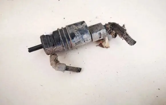 Opel Insignia A Windscreen/windshield washer pump 13250356 3240115