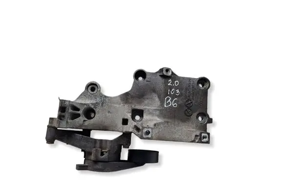 Volkswagen PASSAT B6 Generator/alternator bracket 038903143AF