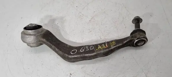 BMW 5 G30 G31 Front lower control arm/wishbone 6861162