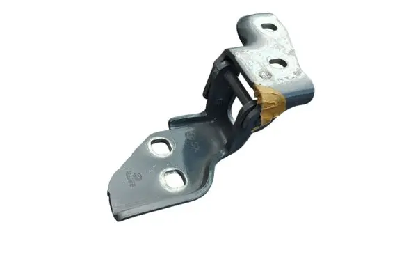 Peugeot Boxer Rear door lower hinge A046574
