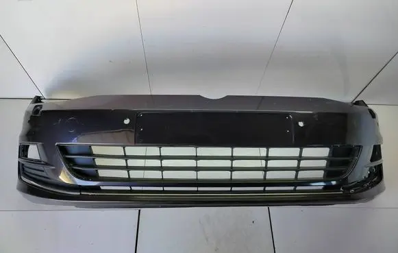 Volkswagen Golf VII Front bumper 5G0807221