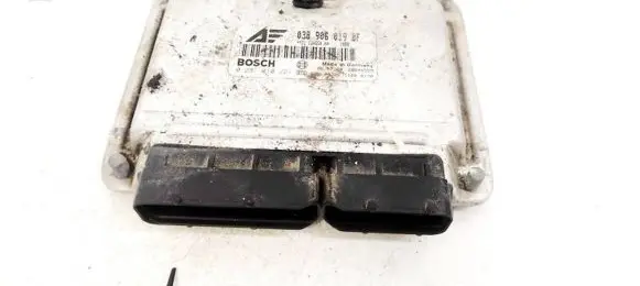 Ford Galaxy Engine control unit/module 038906019BF 0281010221