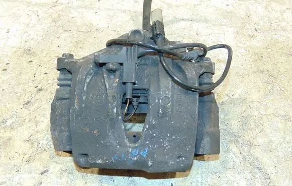 Mercedes-Benz E W211 Front brake caliper A0034200283