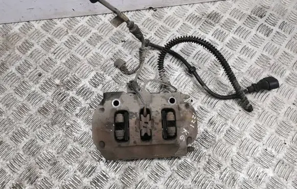Porsche Cayenne (92A) Rear brake caliper