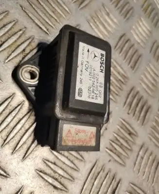 Mercedes-Benz S W220 Yaw turn rate sensor 0025426618