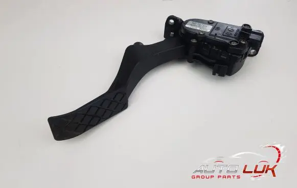 Volkswagen Transporter - Caravelle T5 Accelerator throttle pedal 7H1721503