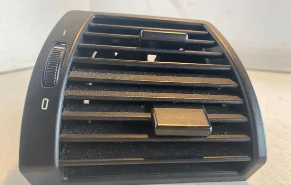 BMW X5 E53 Dashboard side air vent grill/cover trim 8402215