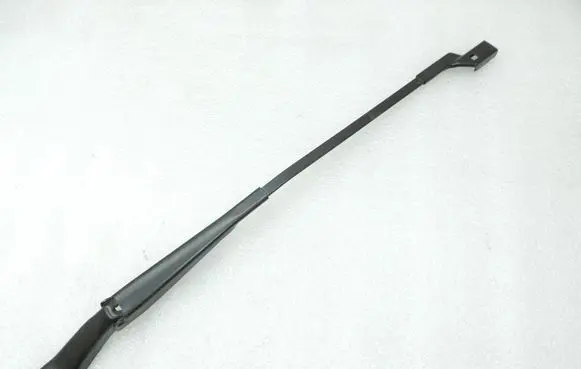 Front wiper blade arm