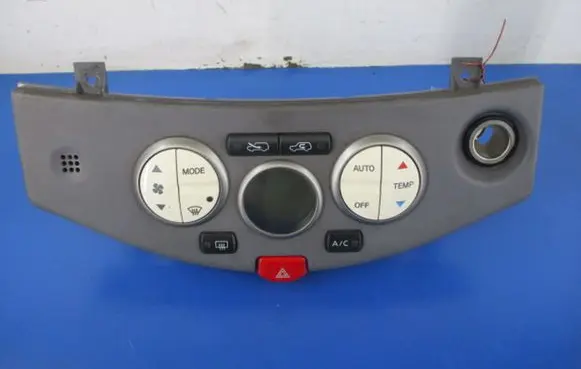 Nissan Micra Climate control unit 27500AX701