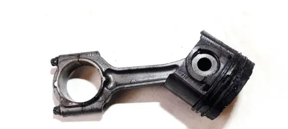 Opel Zafira A Piston with connecting rod 0107200