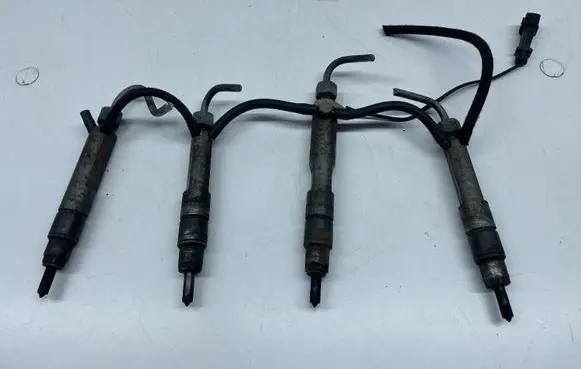 Audi A6 S6 C5 4B Fuel injectors set 028130201T
