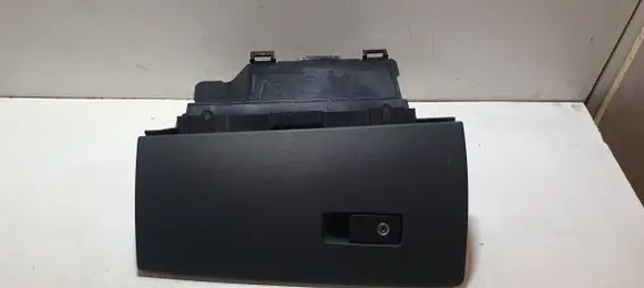 Volvo XC70 Glove box 39807244