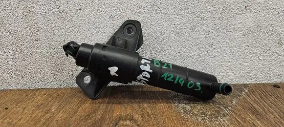 Headlight washer spray nozzle