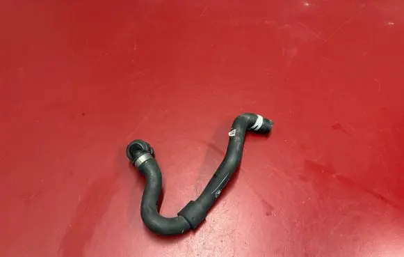 BMW X3 G45 Engine coolant pipe/hose 8846856