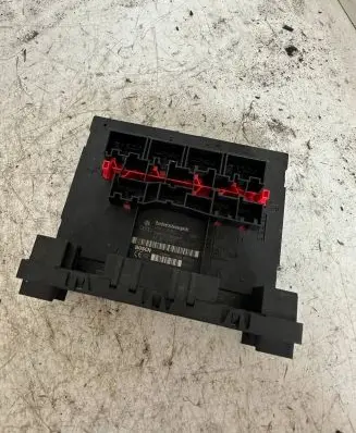 Volkswagen Touran I Comfort/convenience module 3c8937049d