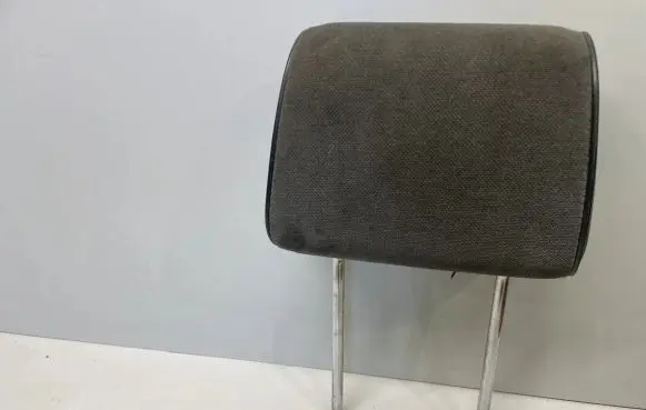 BMW 3 E30 Front seat headrest 