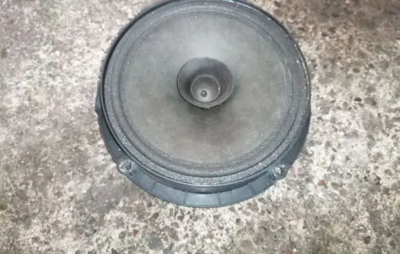 Volkswagen Up Front door speaker 1S0035710B