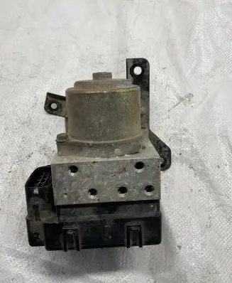 Mitsubishi Pajero Sport I ABS Pump