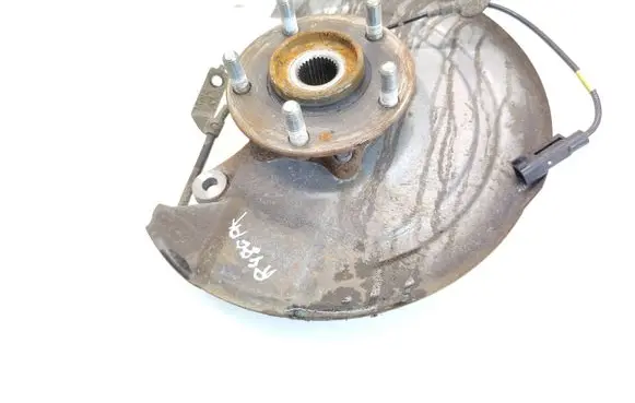 Mitsubishi Outlander Front wheel hub spindle knuckle