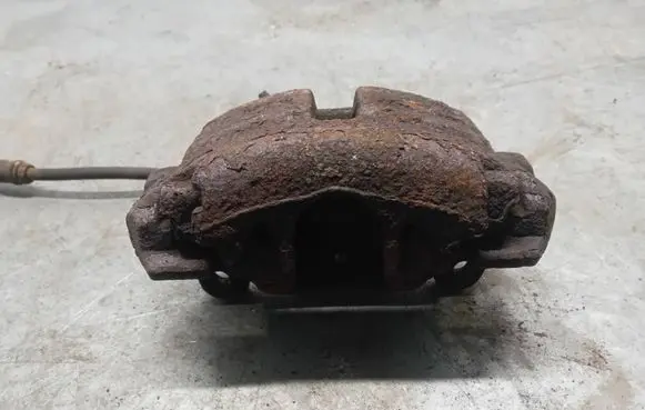 Volkswagen Caddy Front brake caliper